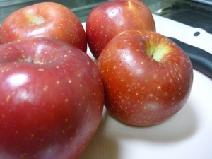 apple jam01 300x225 結構カンタン｜林檎ジャム作り