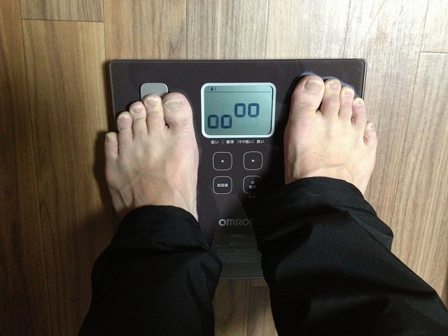 20130219 13 体重計を買ったので僕の身体情報を大公開｜カラダスキャン HBF 214